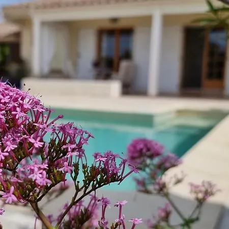 Le Bariole, Luxury With Heated Pool