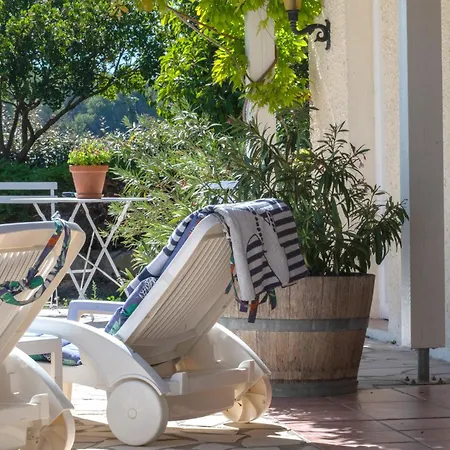 Le Bariole, Luxury With Heated Pool Вилла